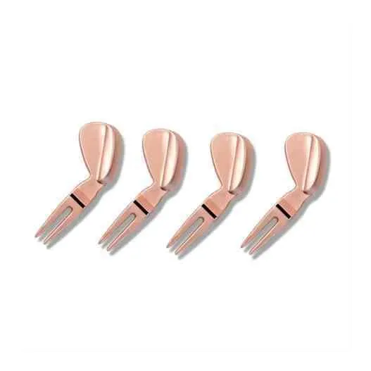 Divot Tools & Ball Markers range example 2