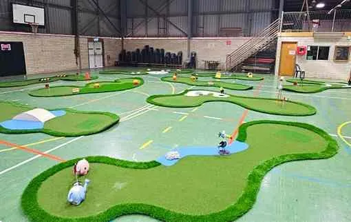 Putting Greens range example 6