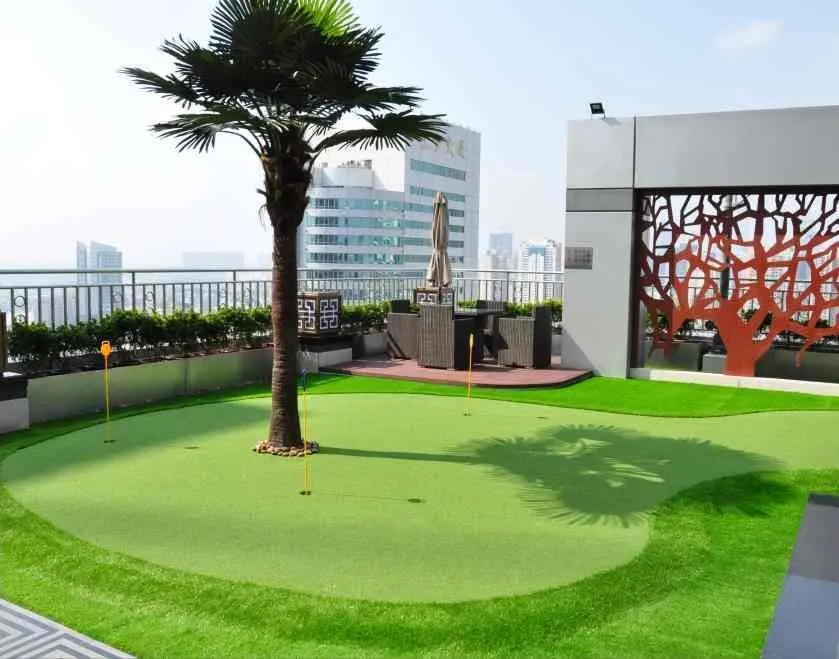 Putting Greens range example 8